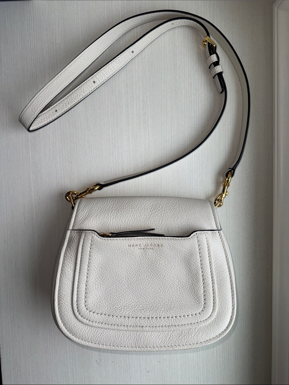 Elegant Cream / soft white MARC JACOBS Shoulder Bag
